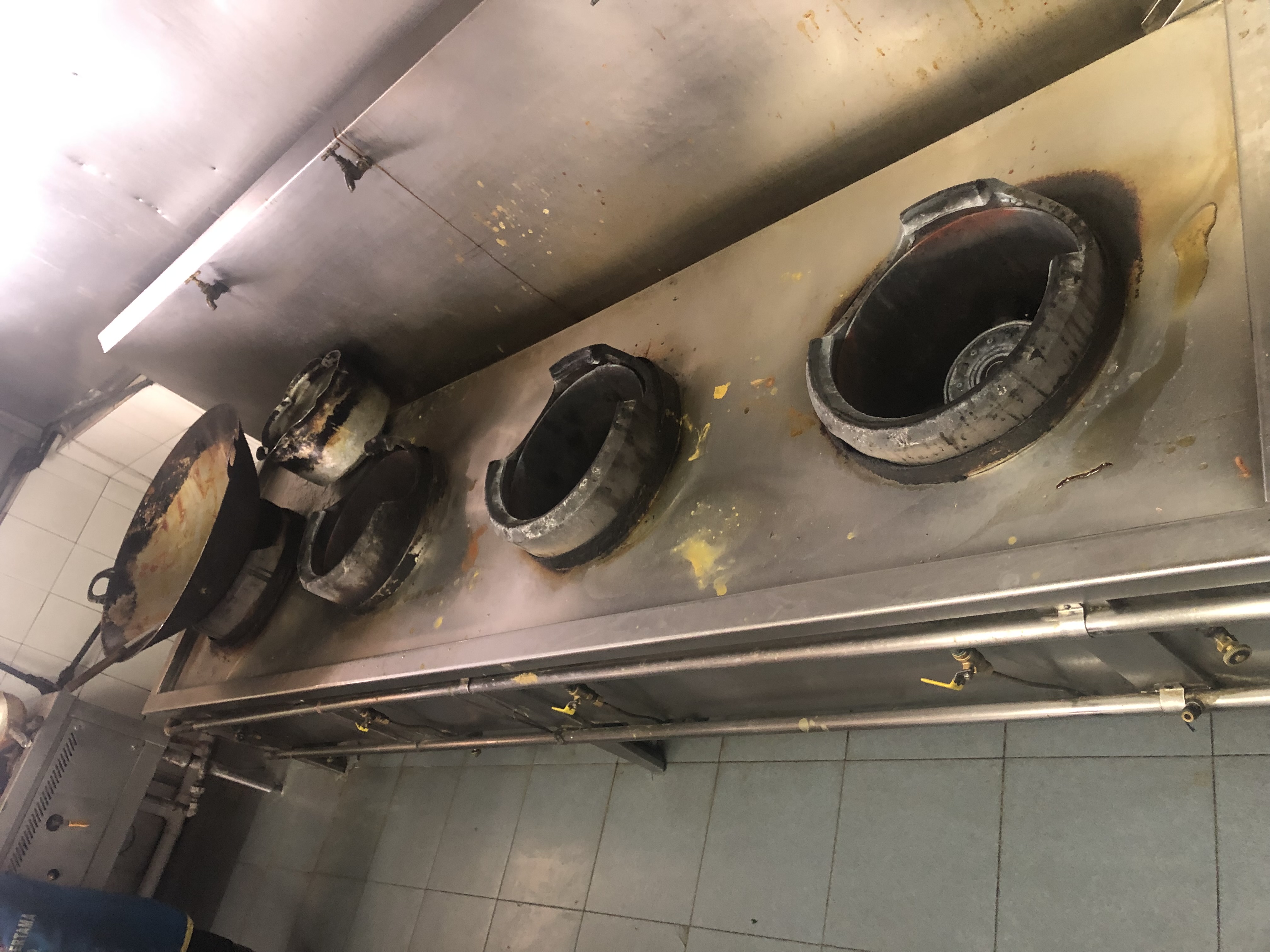 Commercial kitchen installation photo 4