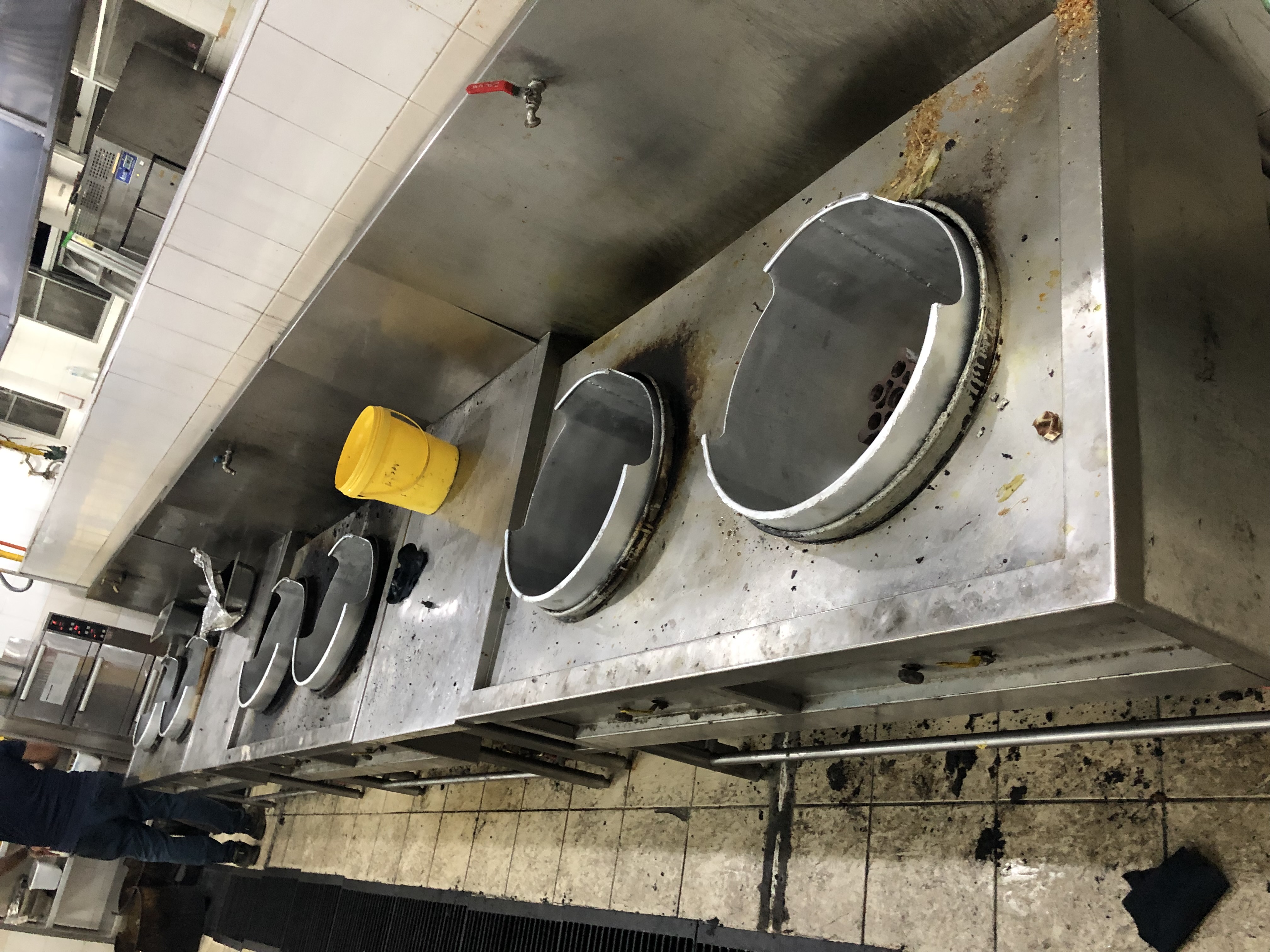 Commercial kitchen installation photo 13