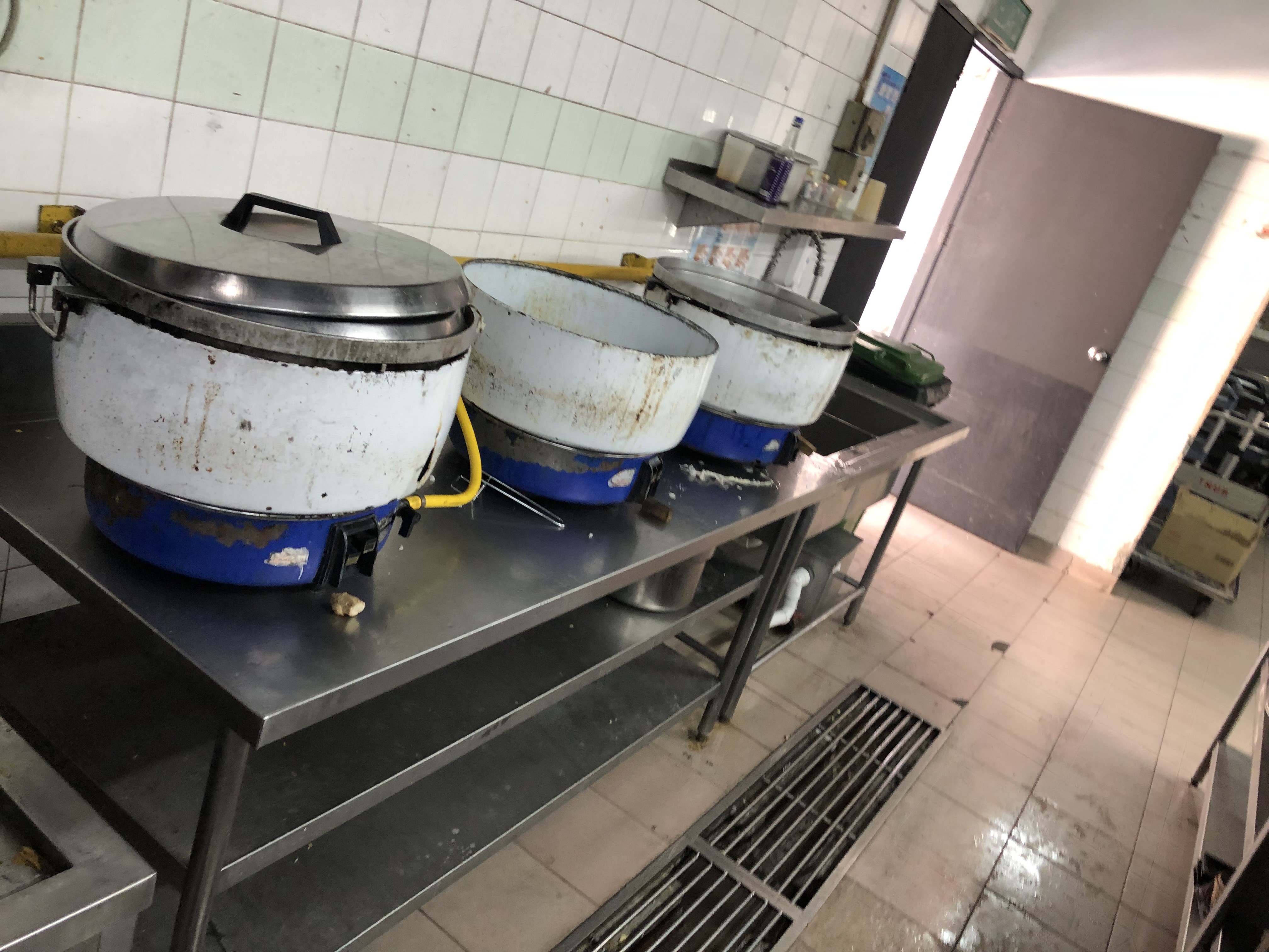 Commercial kitchen installation photo 19