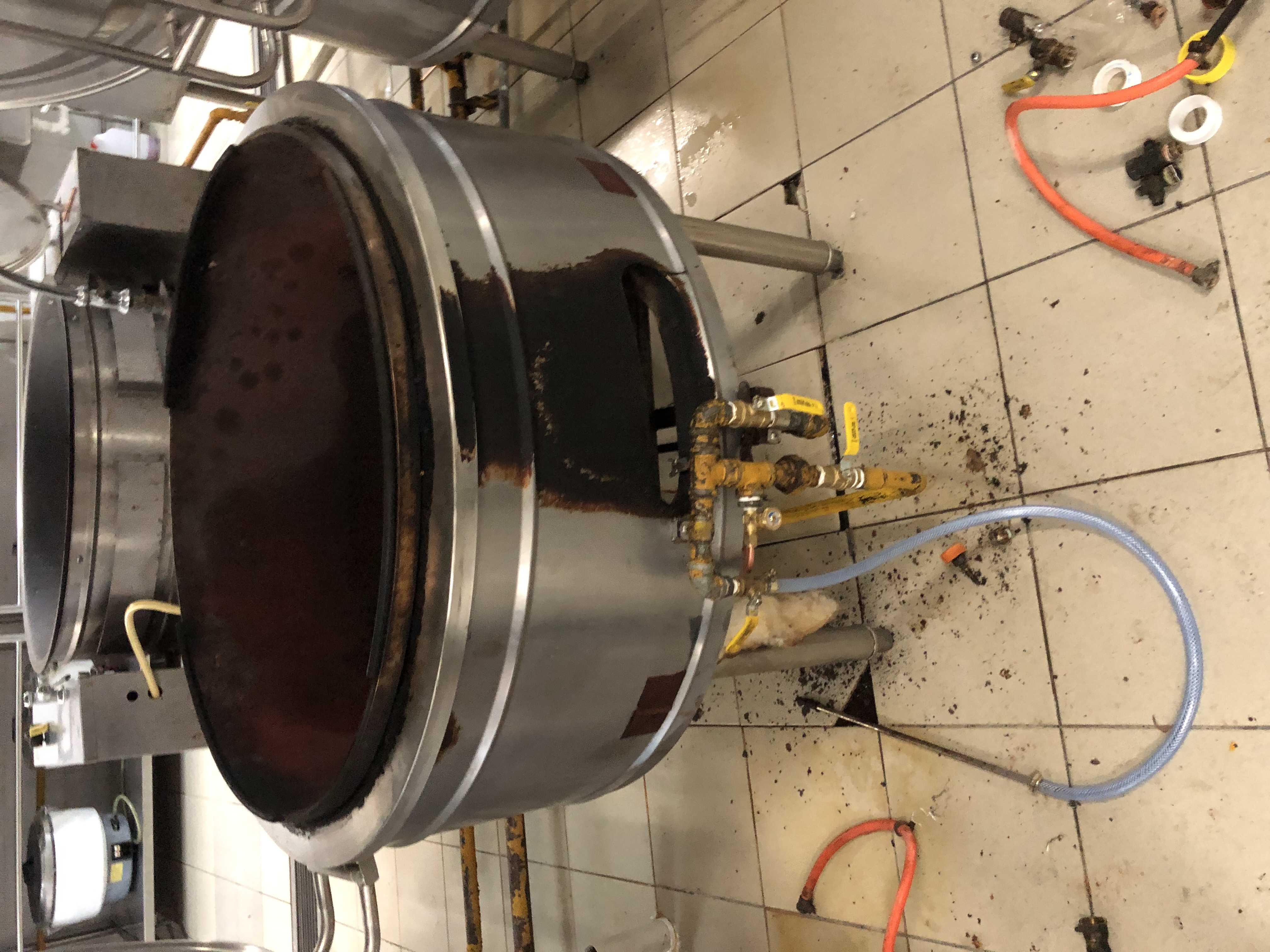 Commercial kitchen installation photo 27