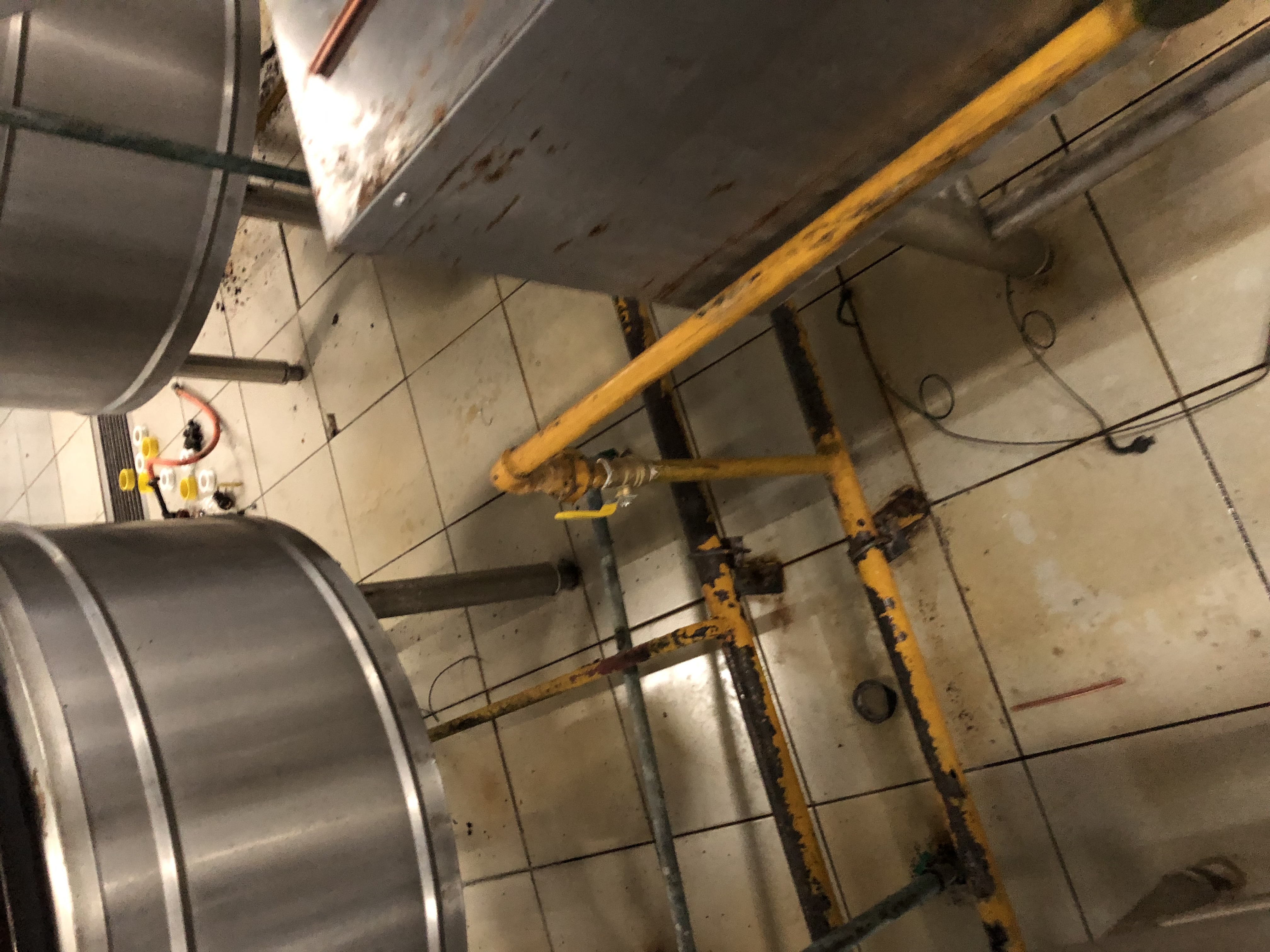 Commercial kitchen installation photo 30