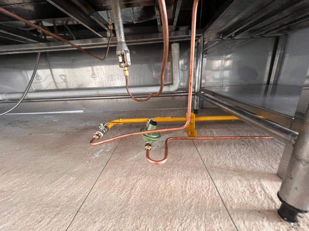 Commercial kitchen installation photo 41