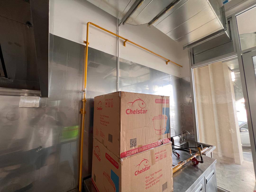 Commercial kitchen installation photo 42
