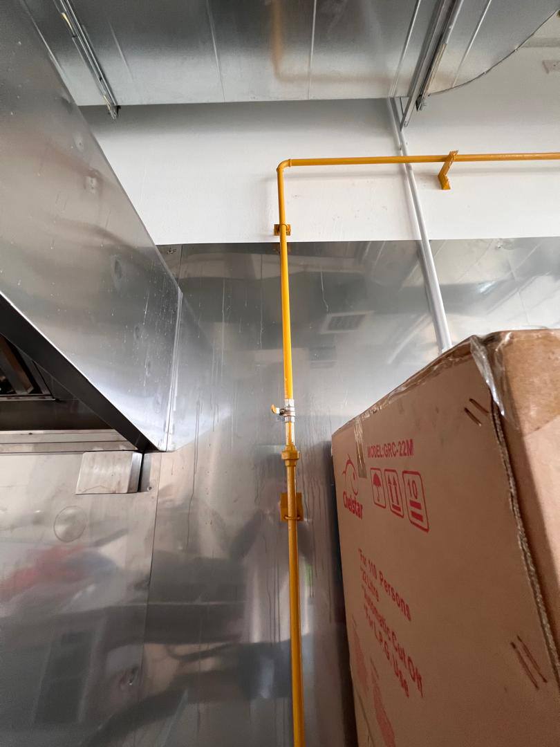 Commercial kitchen installation photo 48