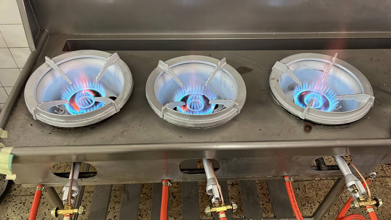 Commercial kitchen installation photo 52