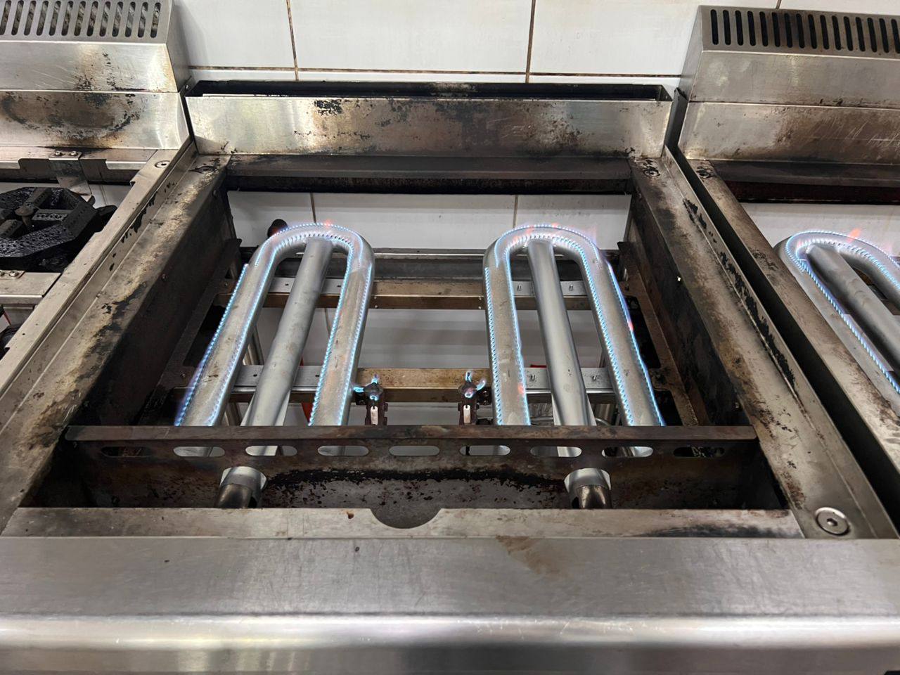 Commercial kitchen installation photo 56