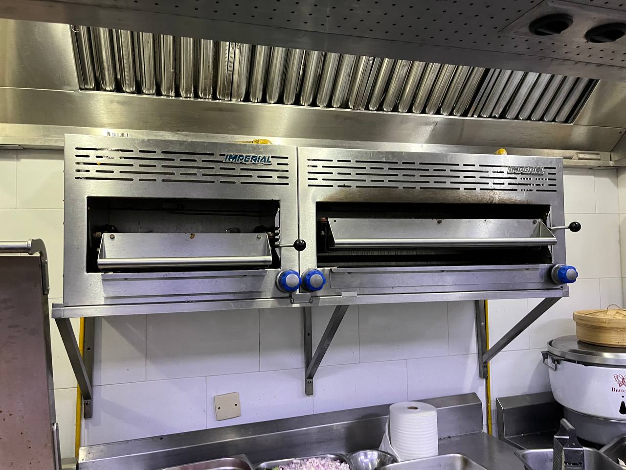 Commercial kitchen installation photo 89