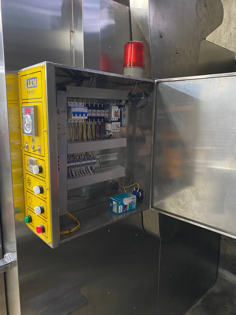 Commercial kitchen installation photo 99