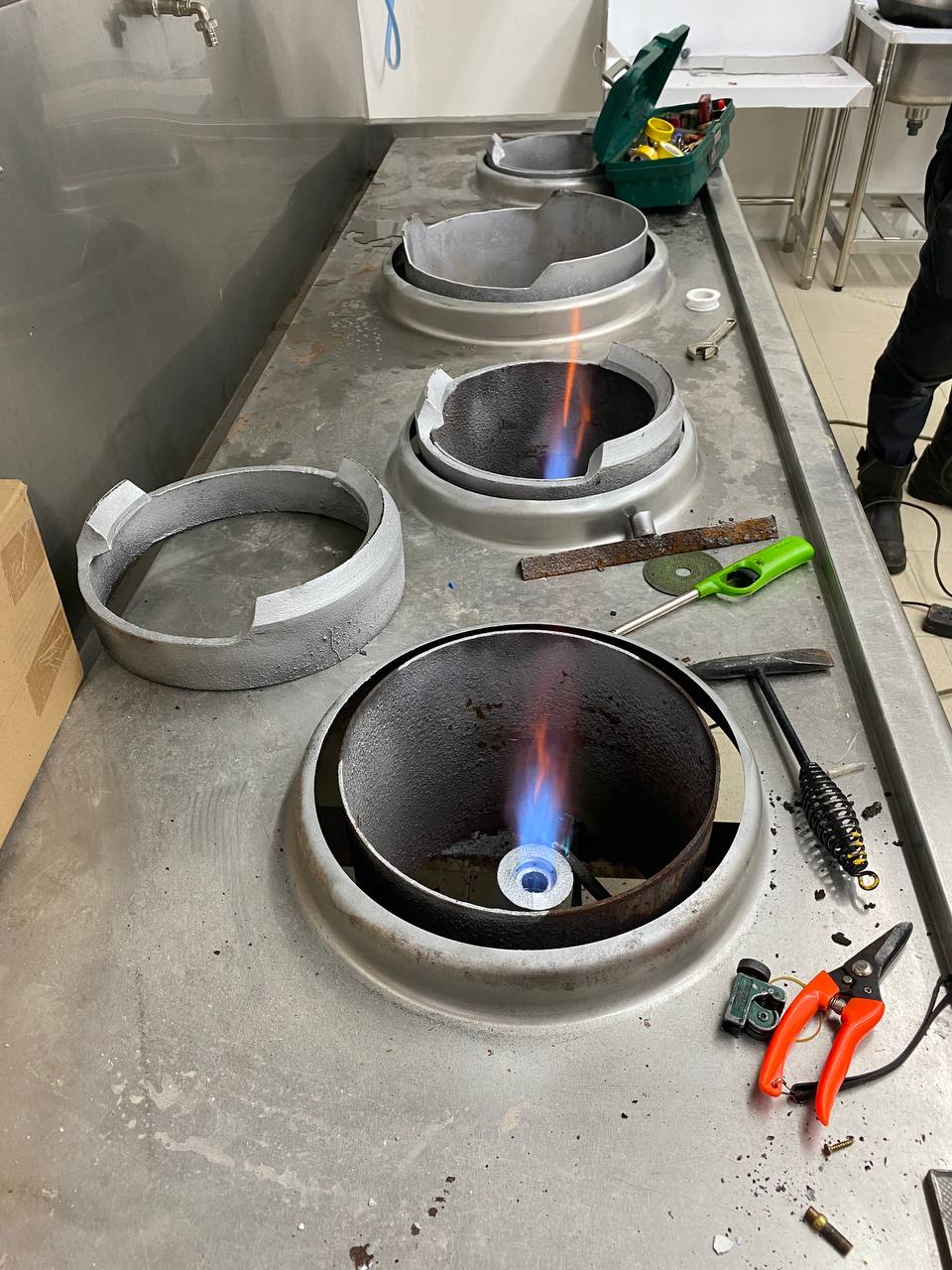 Commercial kitchen installation photo 103