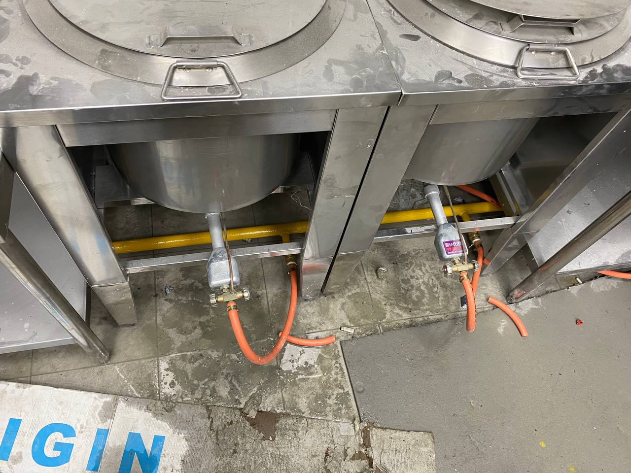 Commercial kitchen installation photo 104