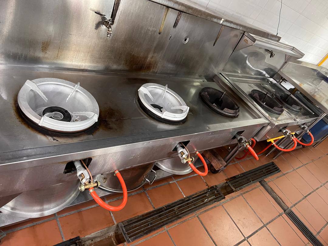 Commercial kitchen installation photo 111