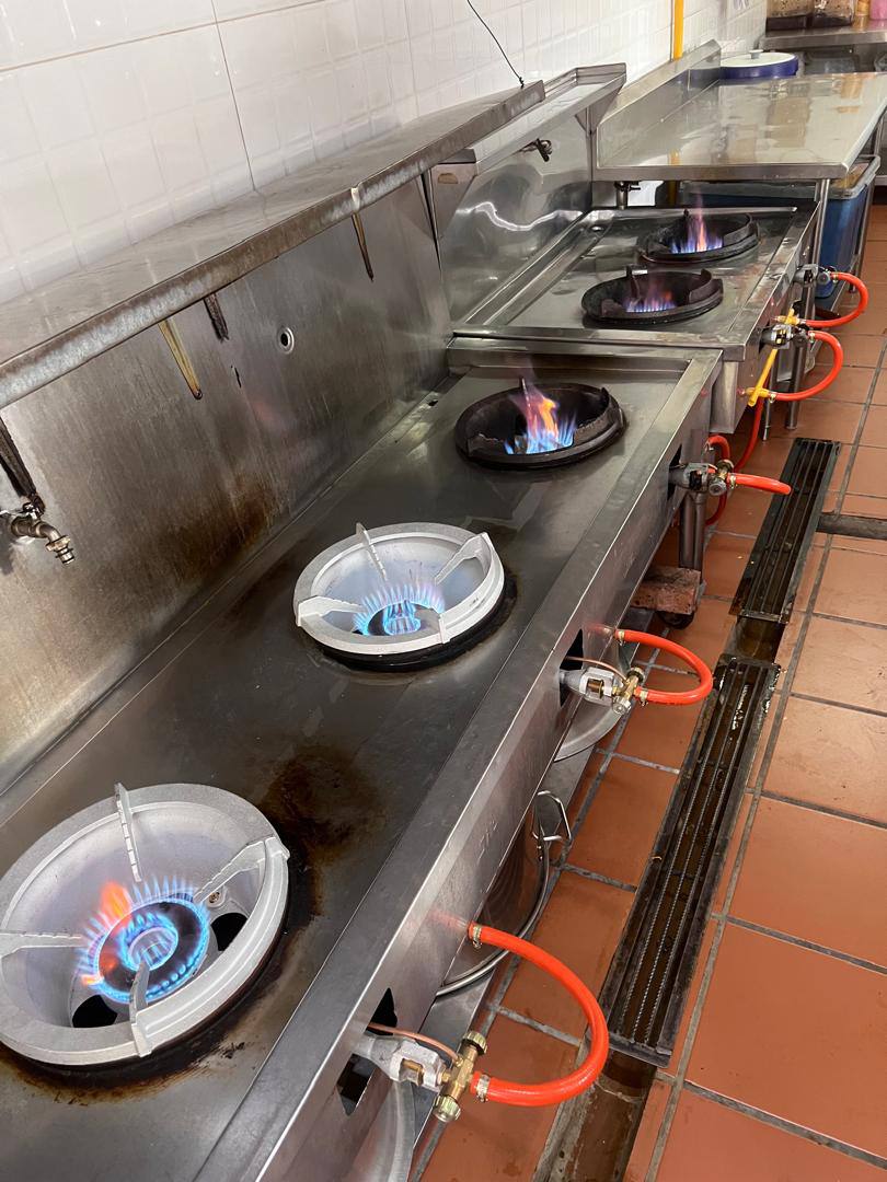 Commercial kitchen installation photo 114