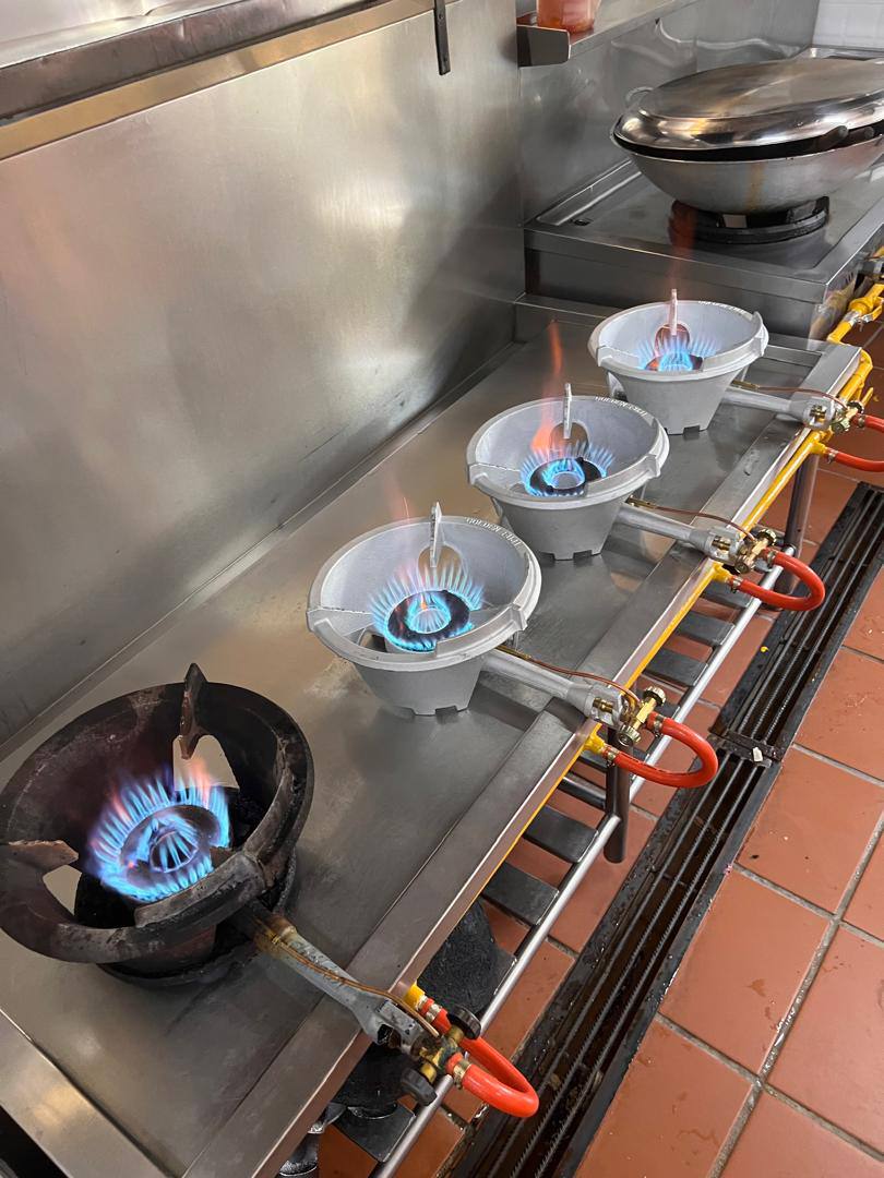 Commercial kitchen installation photo 118
