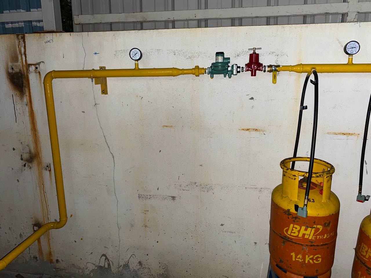 Gas pipeline installation photo 25