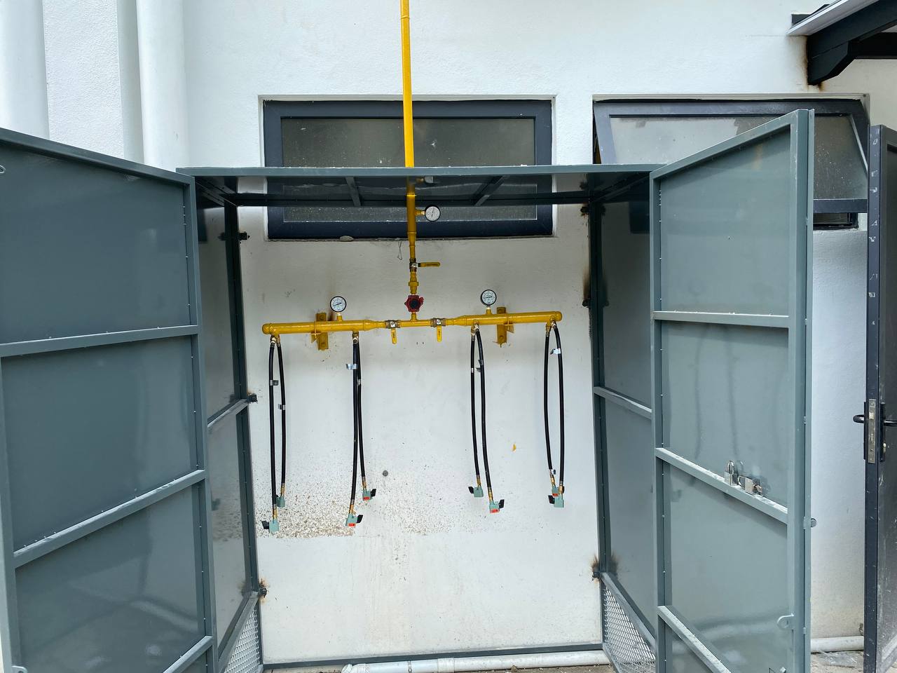 Gas pipeline installation photo 32