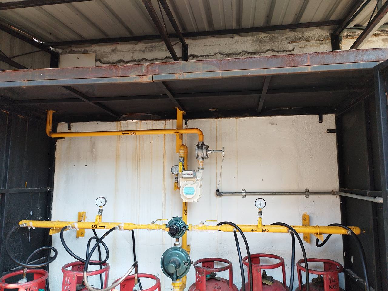 Gas pipeline installation photo 39